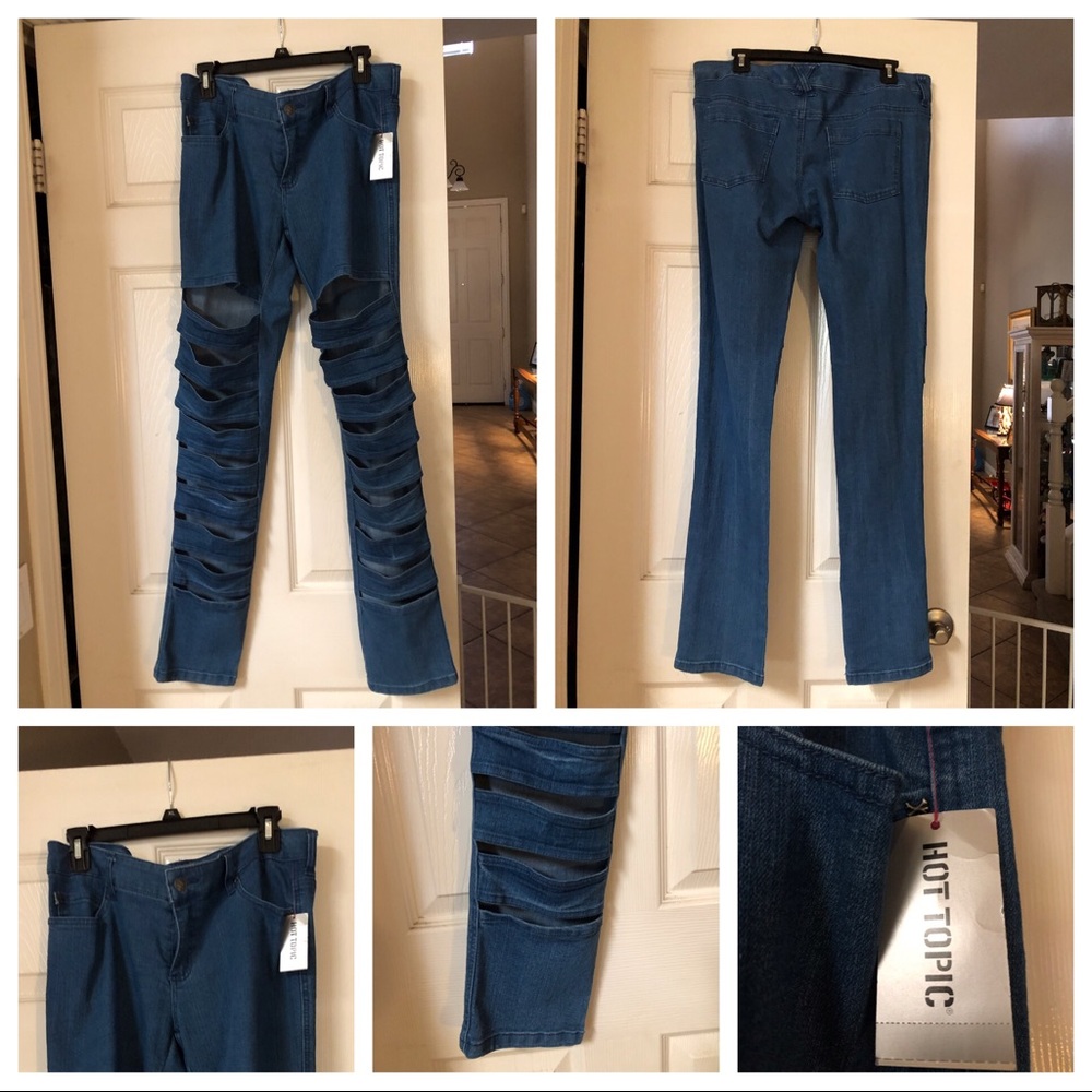New Hot Topic Jeans Royal Bones